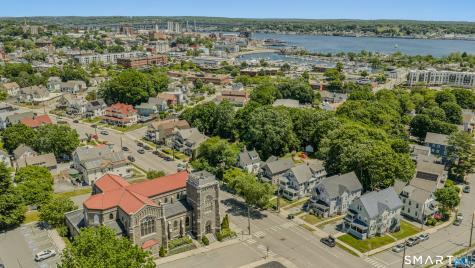 144 Montauk Avenue New London CT 06320