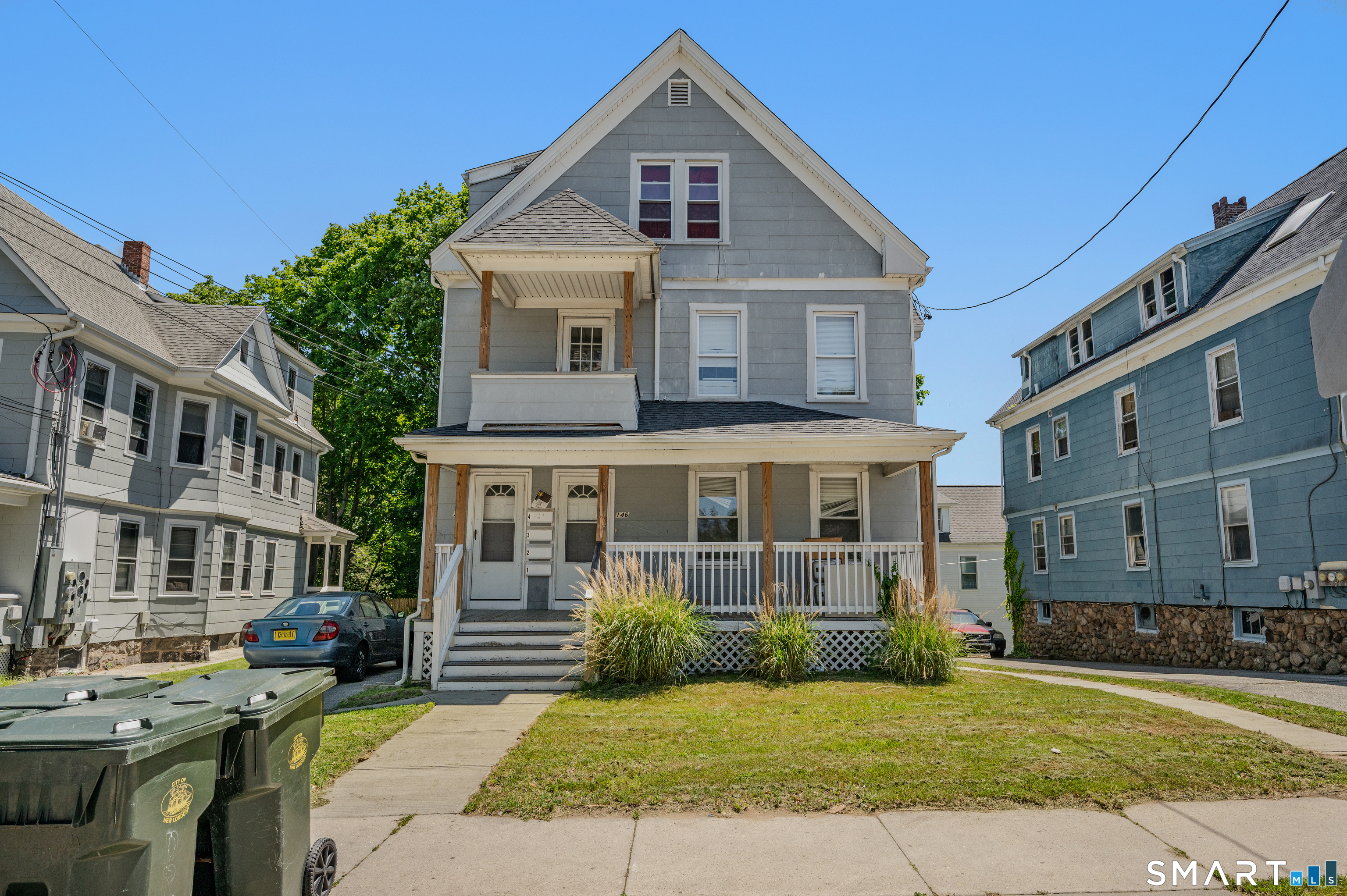 144 Montauk Avenue New London CT 06320