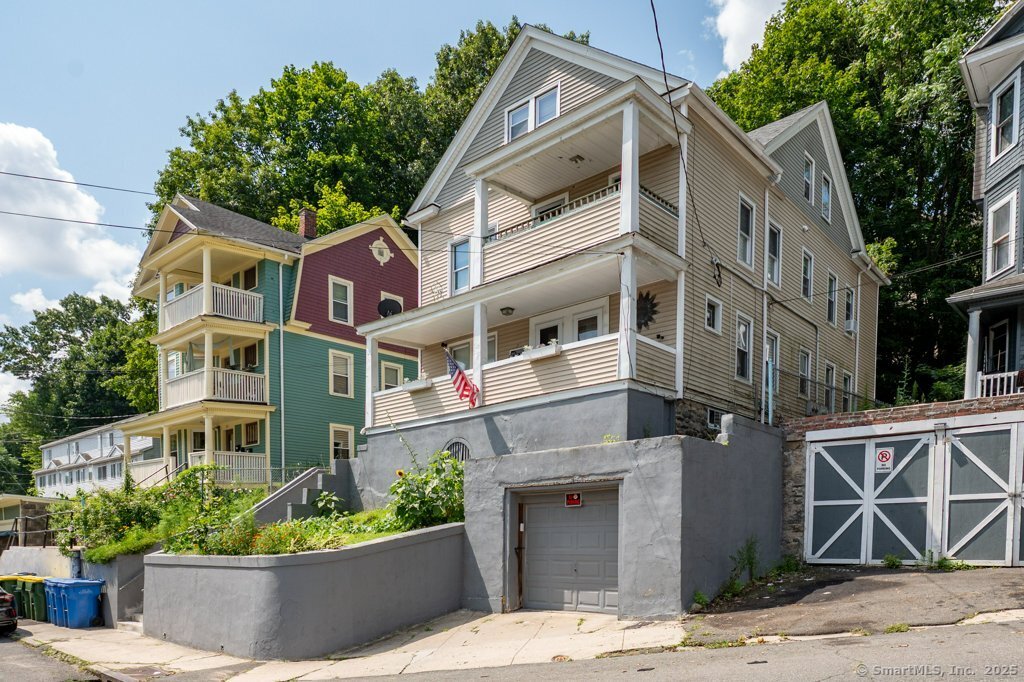 21 Poplar Street Waterbury CT 06708