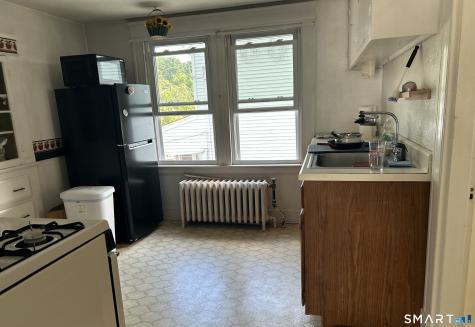 81 Robert Street Waterbury CT 06710