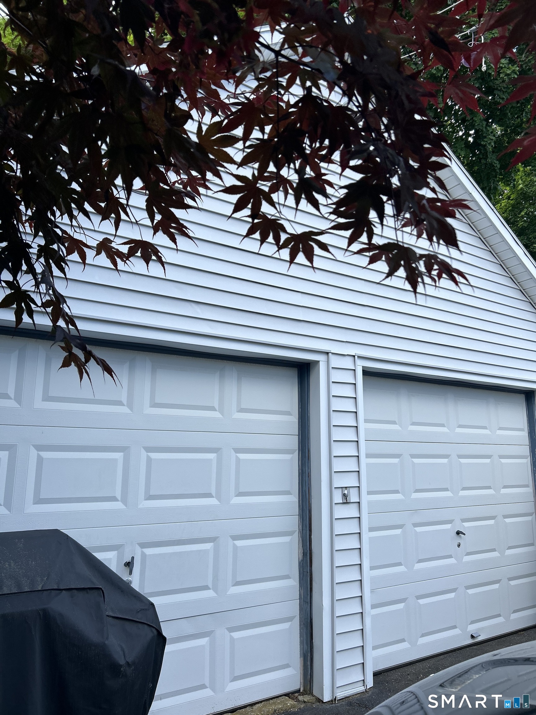 81 Robert Street Waterbury CT 06710