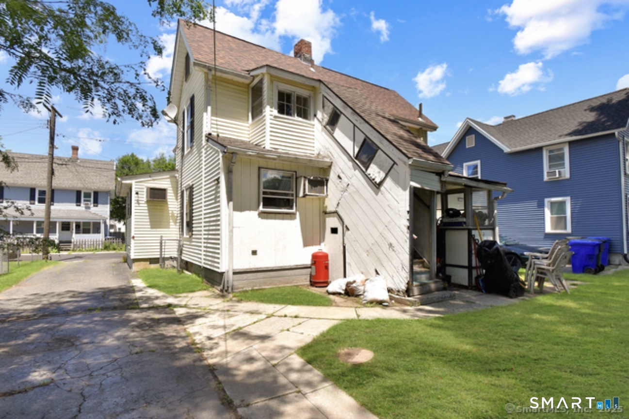 41 Bissell Street East Hartford CT 06108