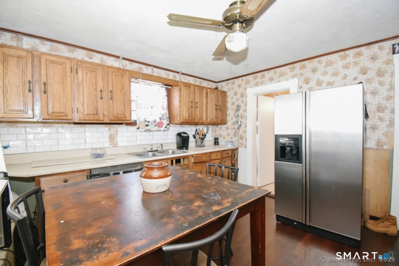 41 Bissell Street East Hartford CT 06108