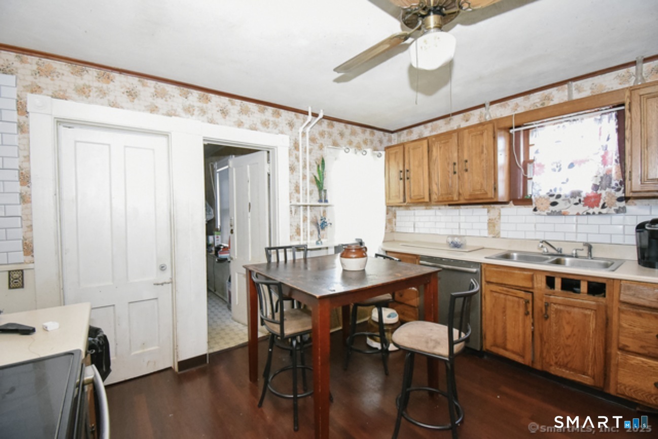 41 Bissell Street East Hartford CT 06108