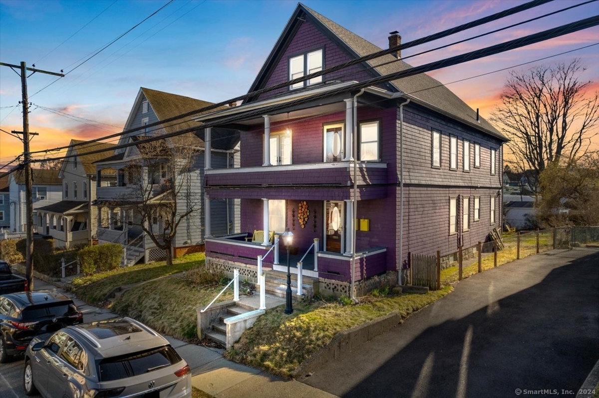 56 Colman Street New London CT 06320
