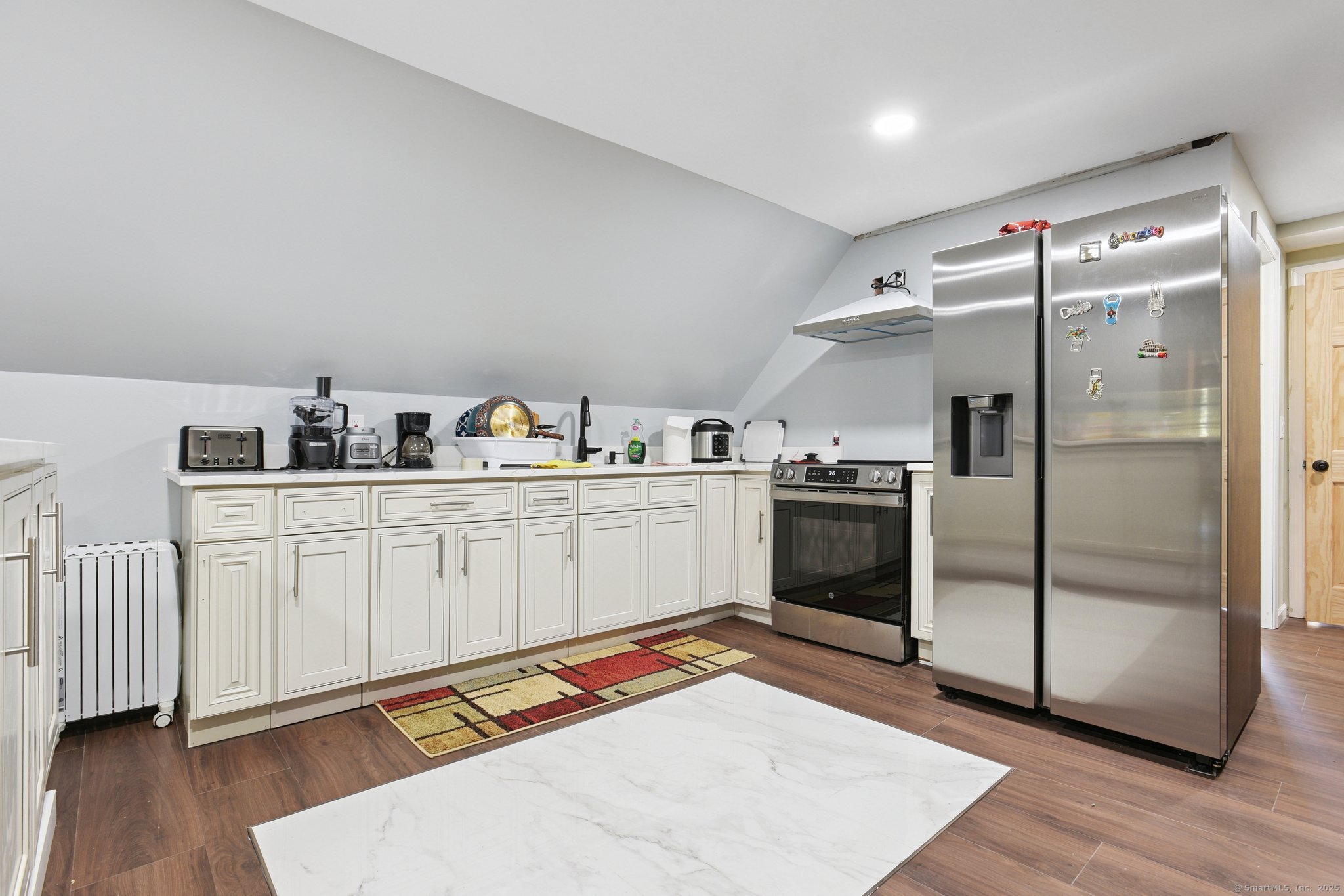 28 Farren Avenue New Haven CT 06513