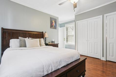 28 Farren Avenue New Haven CT 06513