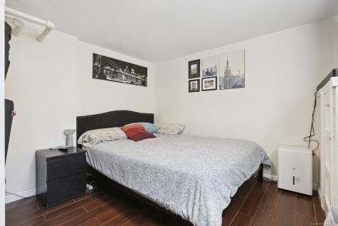 28 Farren Avenue New Haven CT 06513
