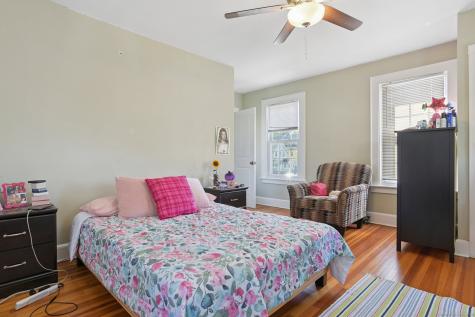 28 Farren Avenue New Haven CT 06513