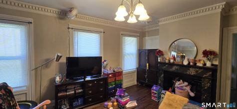 7 Broad Street Norwich CT 06360