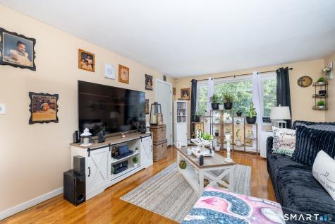 257 Hillside Avenue Hartford CT 06106