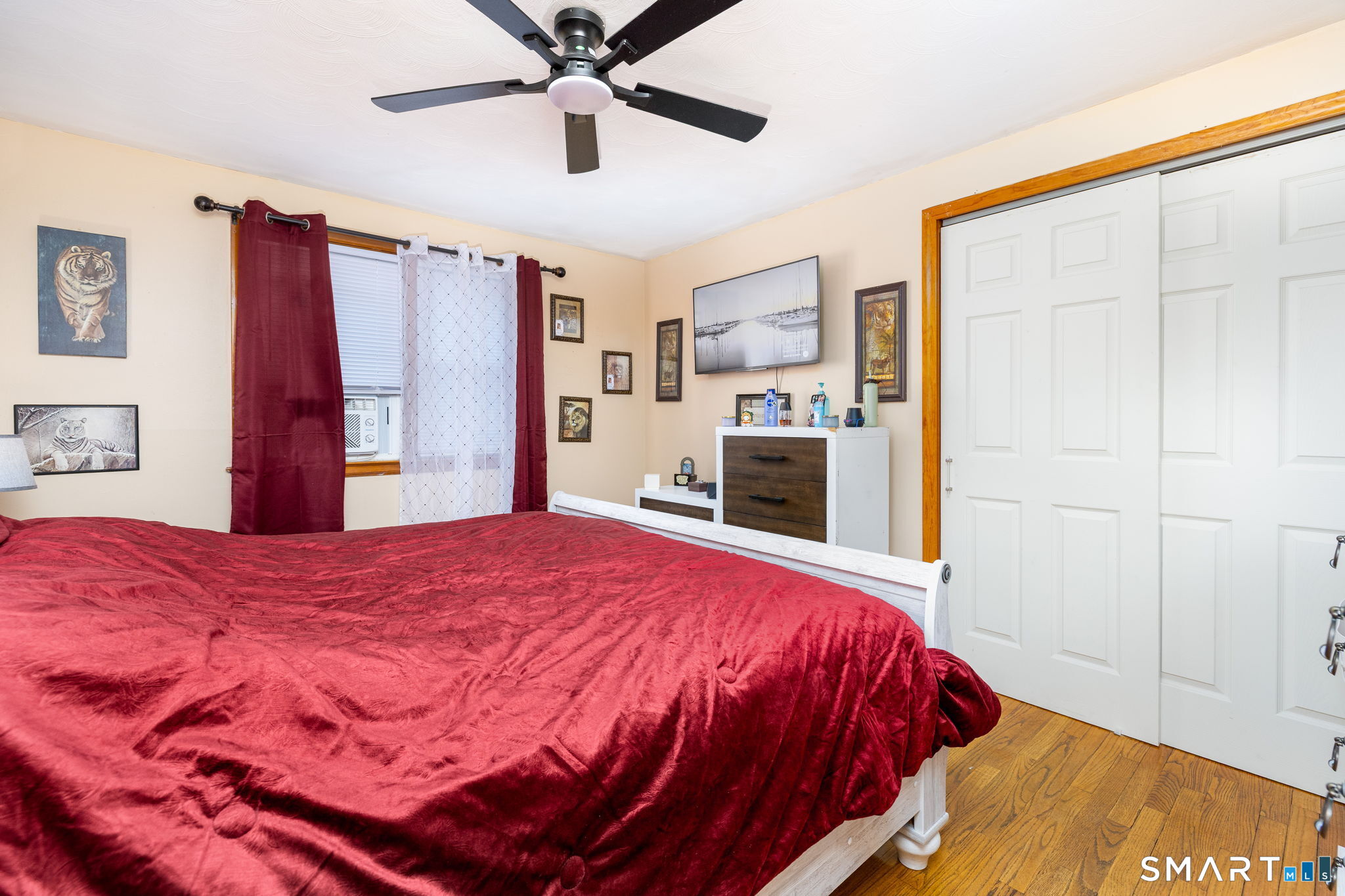257 Hillside Avenue Hartford CT 06106