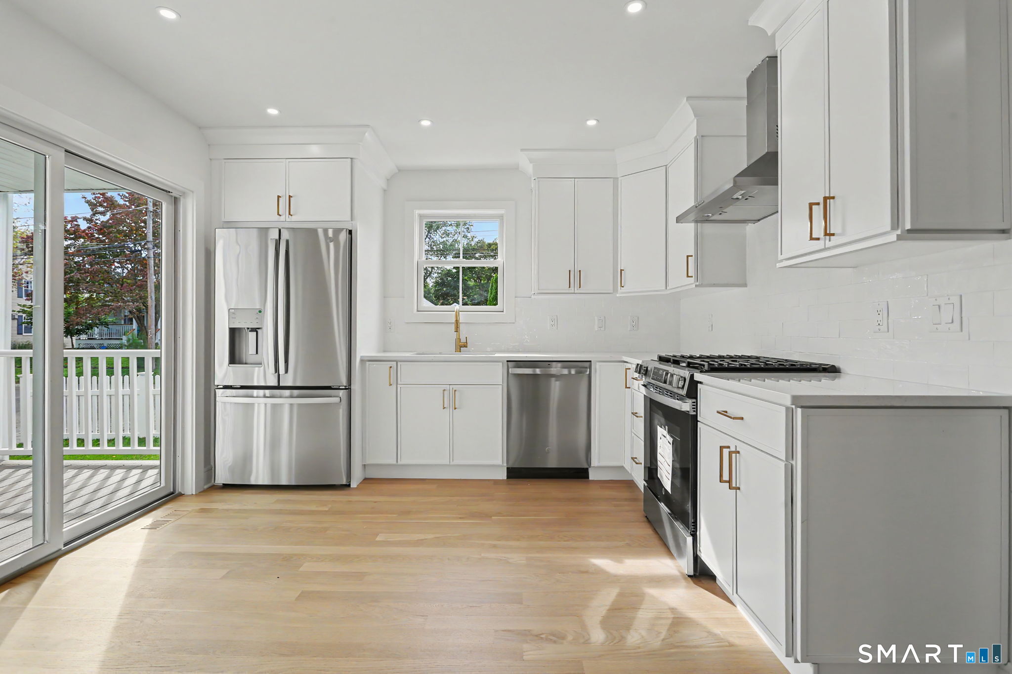 43-45 Helen Street Fairfield CT 06824