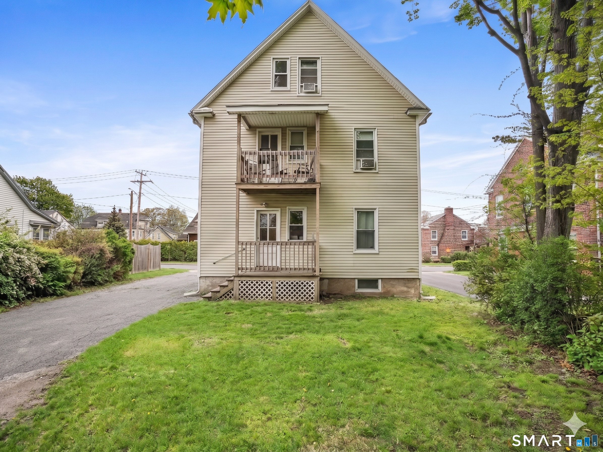 21 Ardmore Street Fairfield CT 06824
