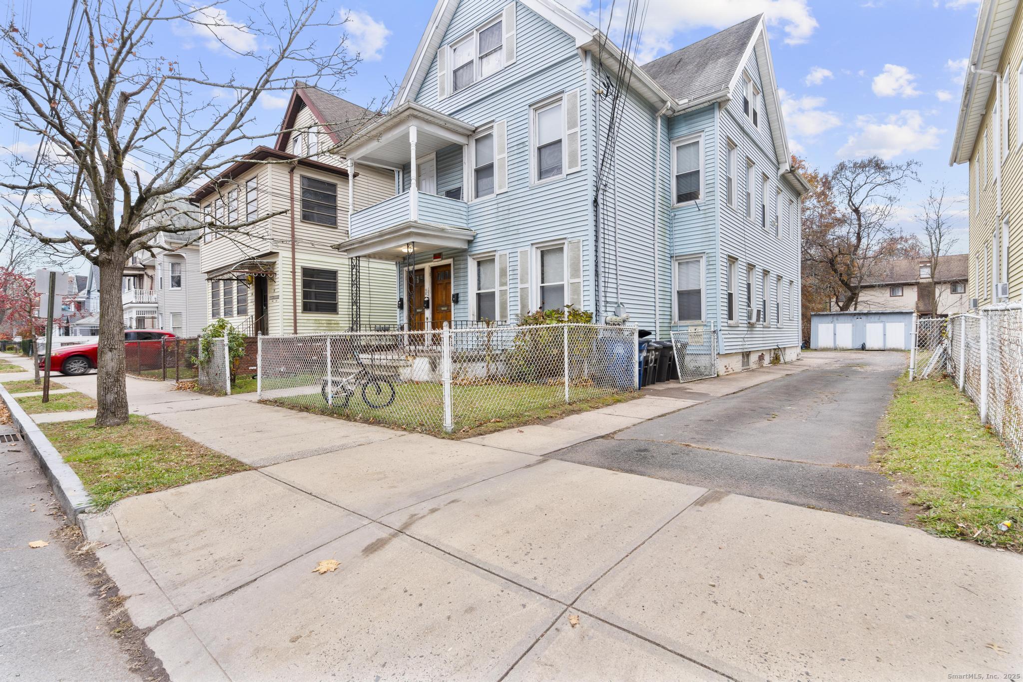98 Thompson Street New Haven CT 06511
