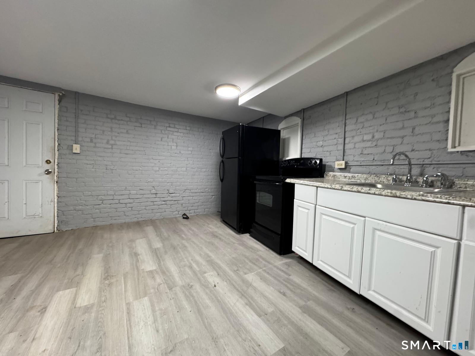 15 Summer Street Waterbury CT 06704