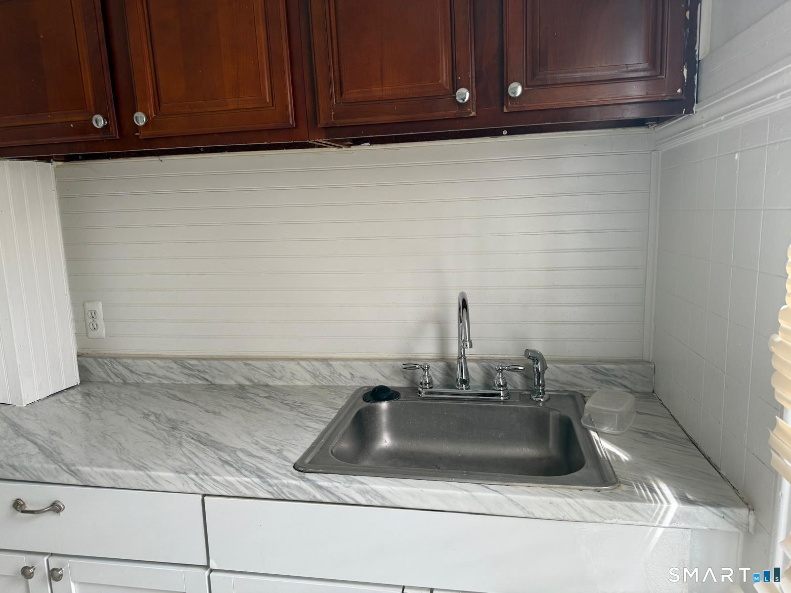 293 Congress Avenue Waterbury CT 06708