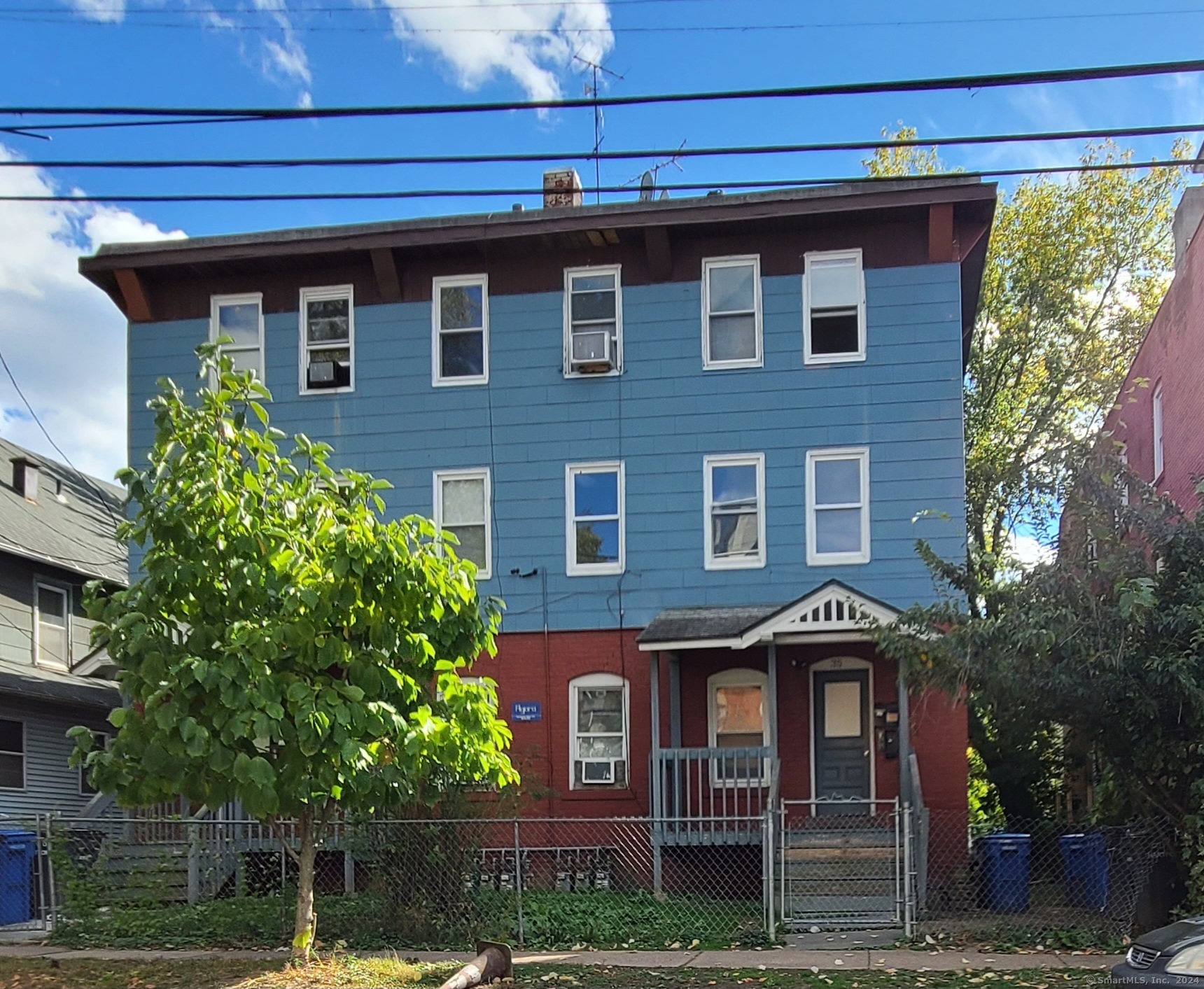 33-35 Elliott Street Hartford CT 06114