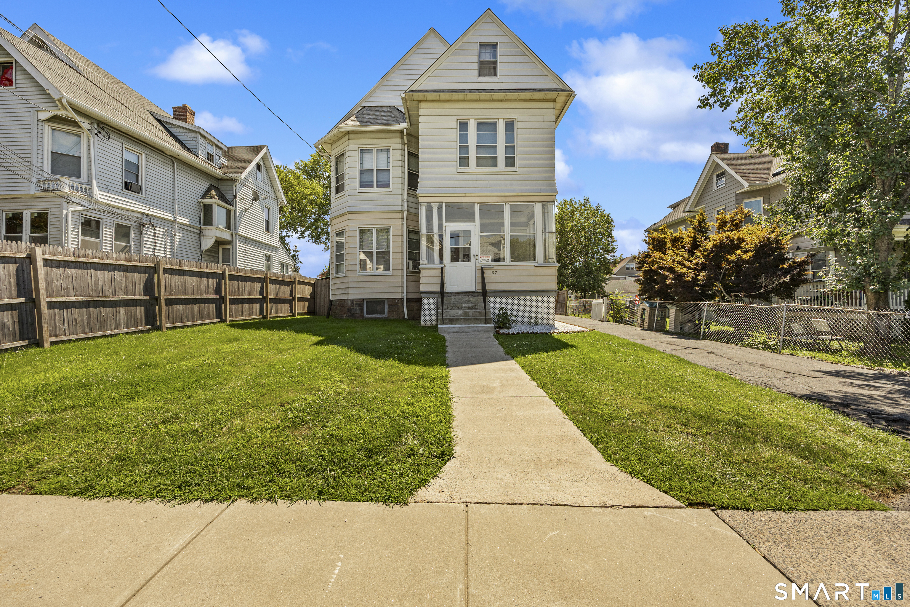 37 Preston Street Hartford CT 06114