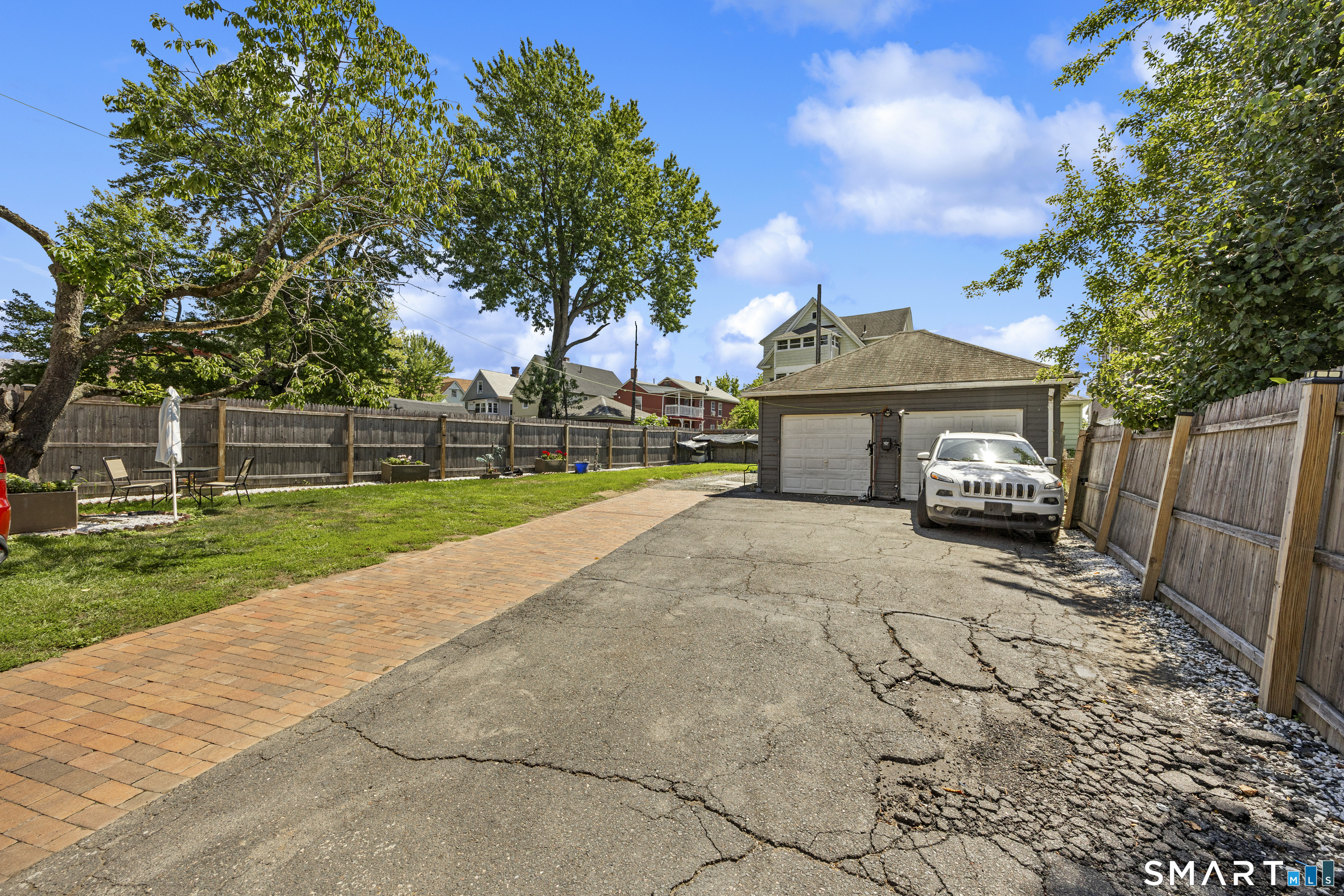 37 Preston Street Hartford CT 06114