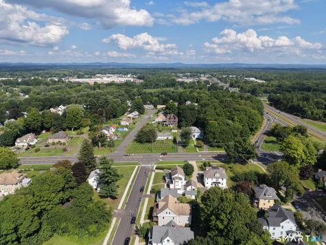 24 Grant Avenue Enfield CT 06082