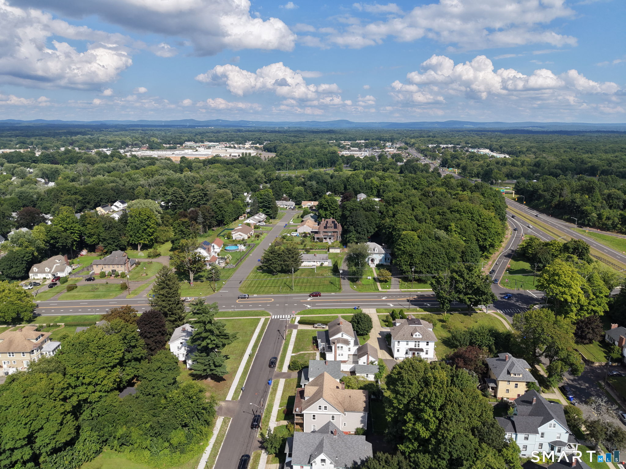 24 Grant Avenue Enfield CT 06082