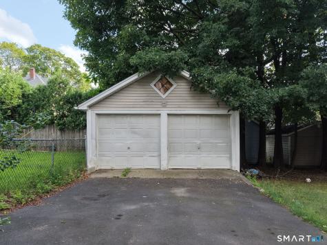 24 Grant Avenue Enfield CT 06082