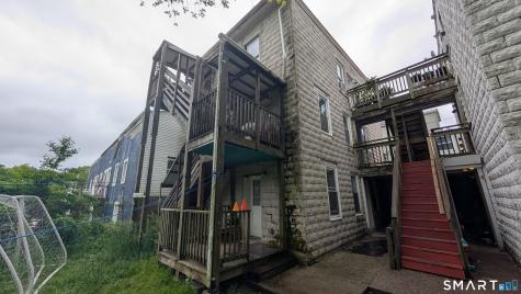 35 Lake Street Norwich CT 06360