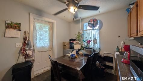 35 Lake Street Norwich CT 06360
