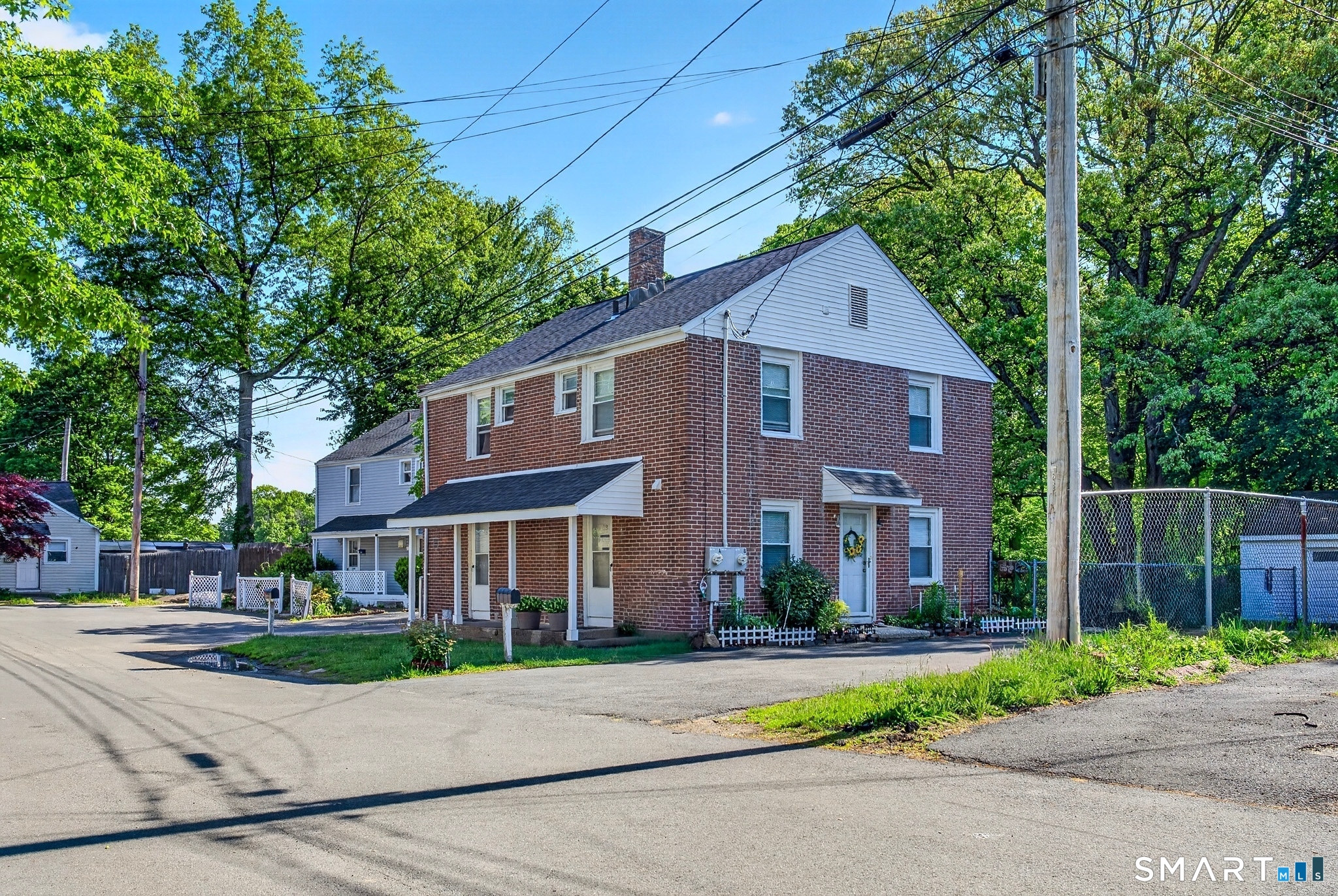 180 Dupont Place Bridgeport CT 06610