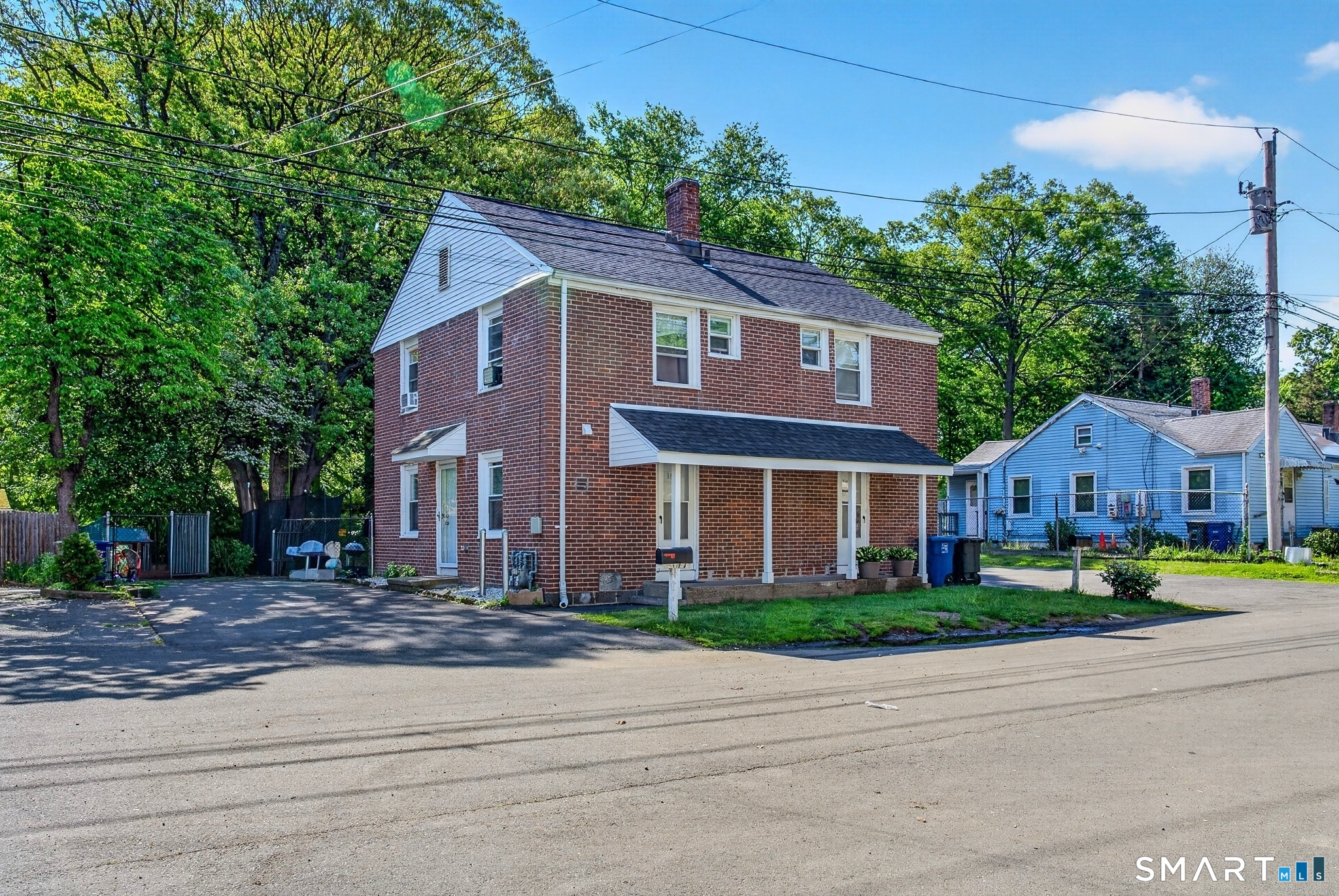 180 Dupont Place Bridgeport CT 06610