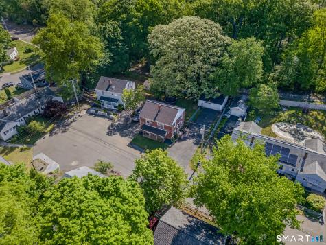 180 Dupont Place Bridgeport CT 06610