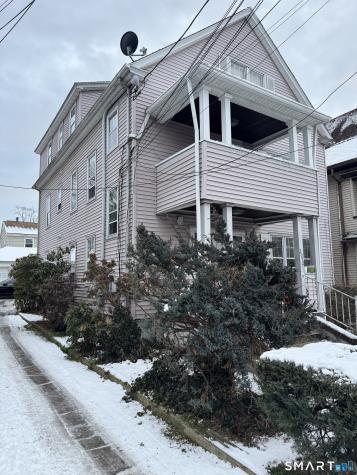 2092-2096 East Main Street Bridgeport CT 06610