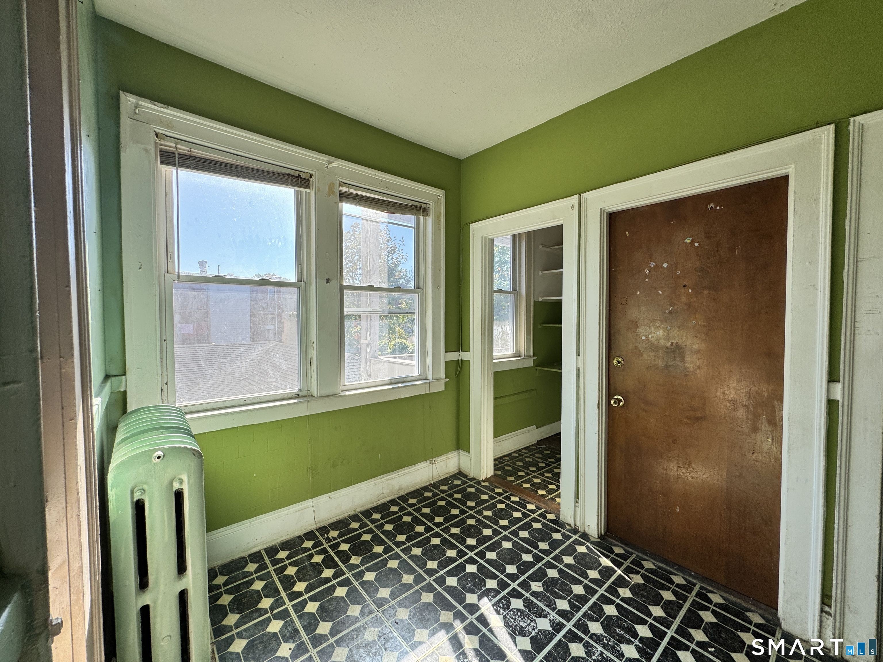 102 Rowe Avenue Hartford CT 06106