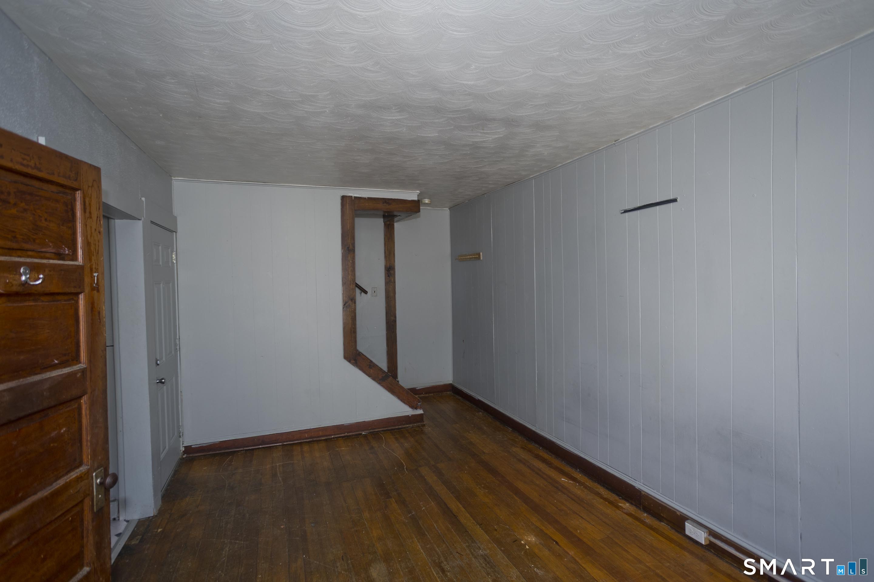 54 Hartford Avenue Enfield CT 06082