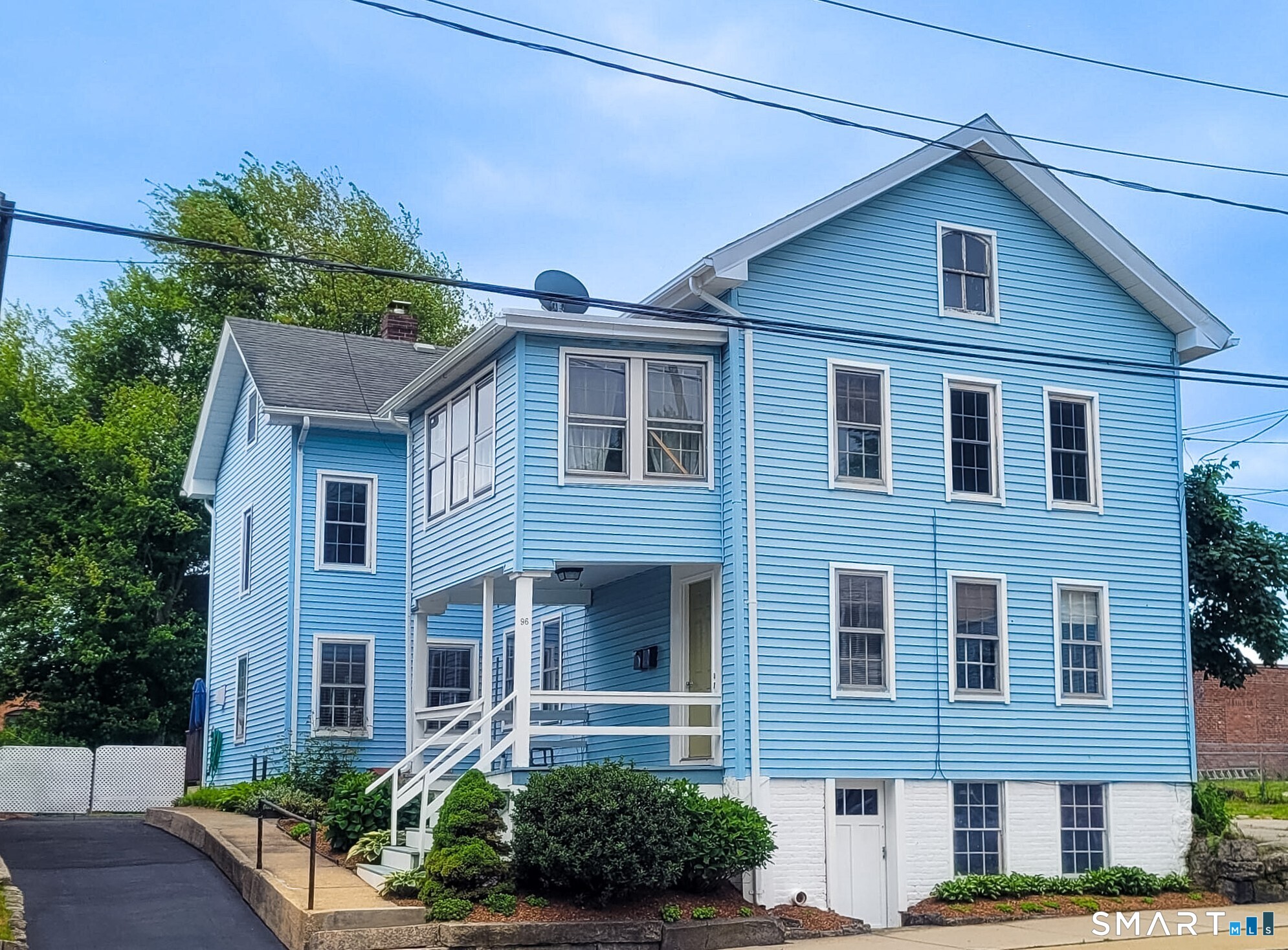 96 Blinman Street New London CT 06320