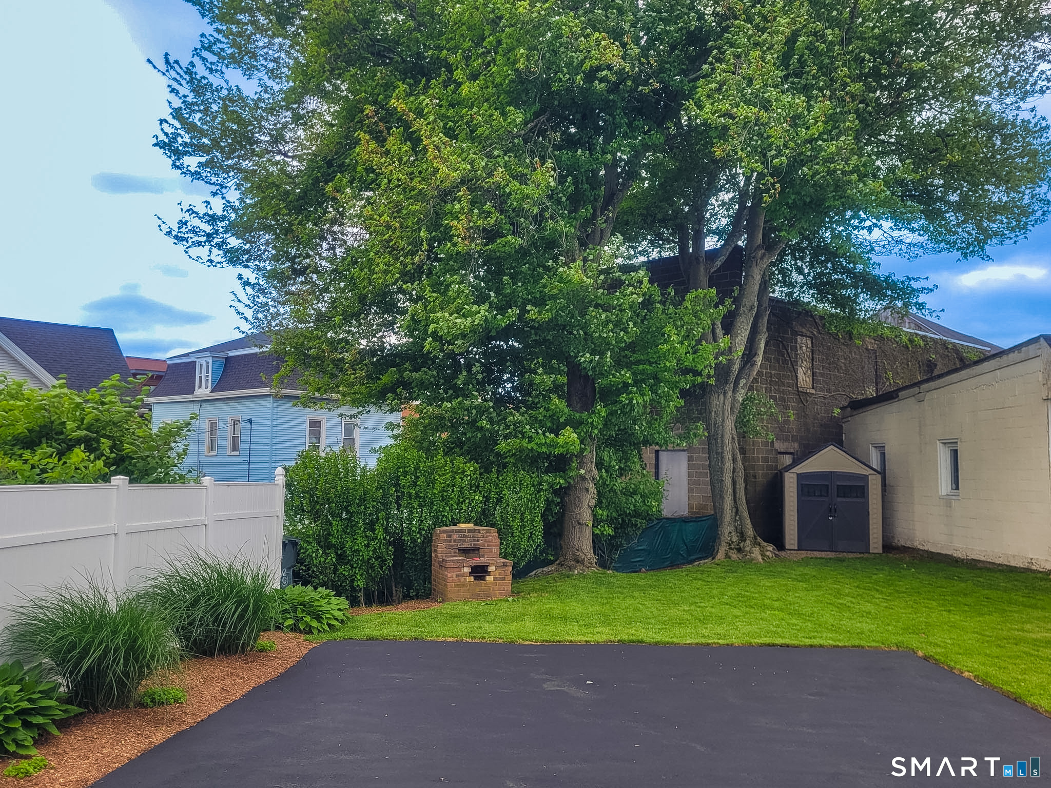96 Blinman Street New London CT 06320