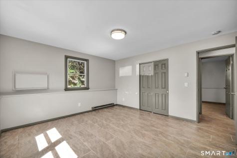 40-44 Briarwood Lane Branford CT 06405
