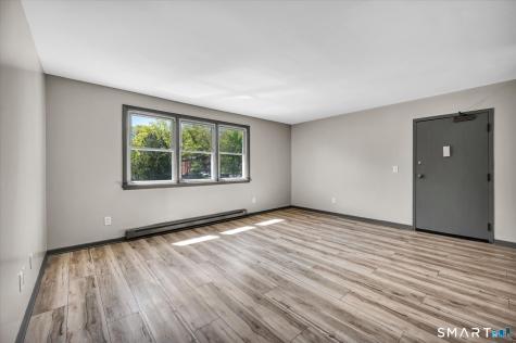 40-44 Briarwood Lane Branford CT 06405