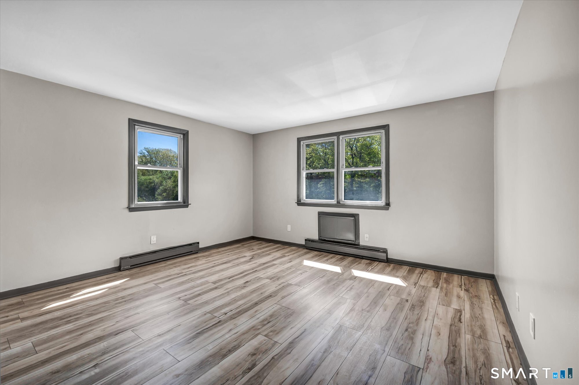 40-44 Briarwood Lane Branford CT 06405