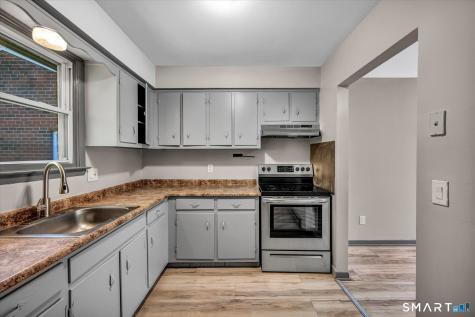 40-44 Briarwood Lane Branford CT 06405