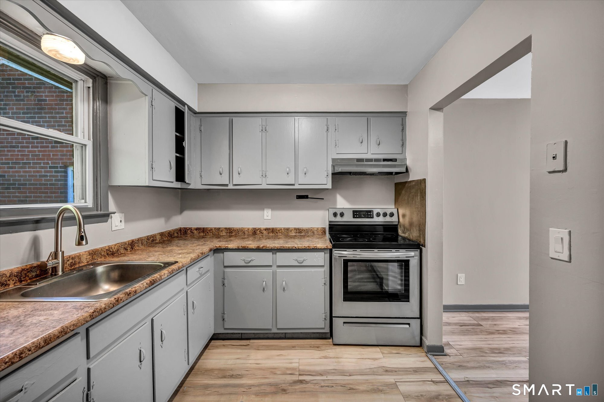 40-44 Briarwood Lane Branford CT 06405