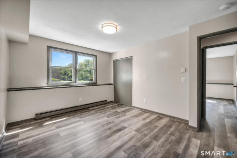 40-44 Briarwood Lane Branford CT 06405