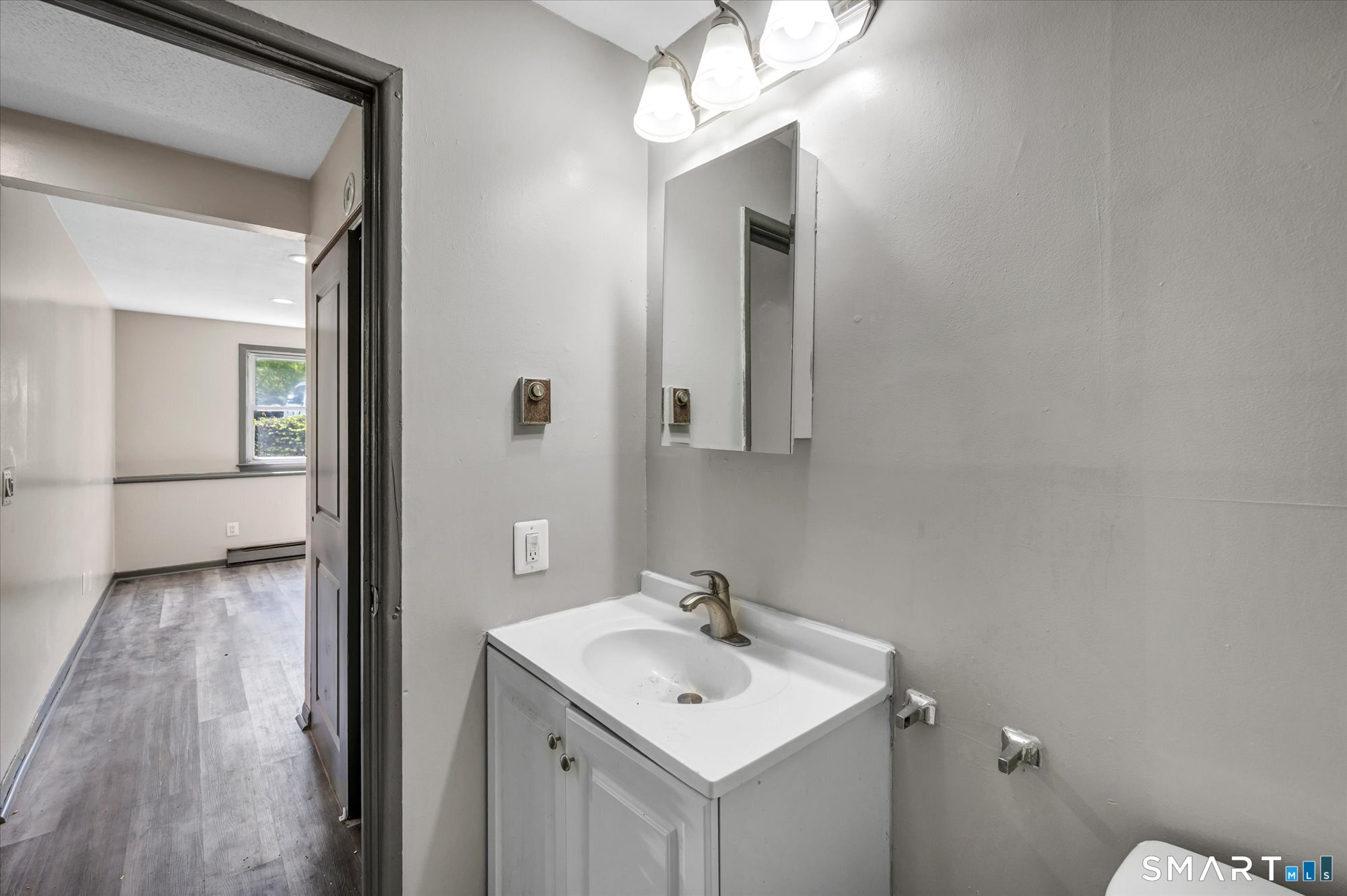 40-44 Briarwood Lane Branford CT 06405