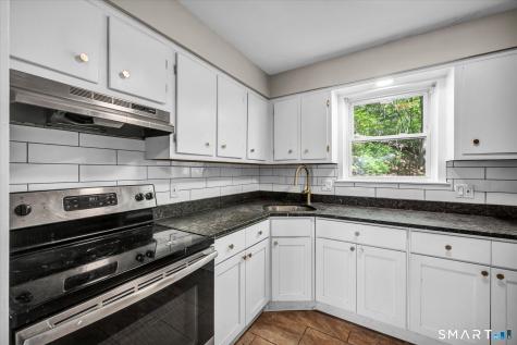 40-44 Briarwood Lane Branford CT 06405