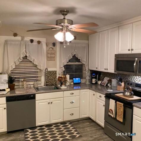 118 Grove Street Middletown CT 06457