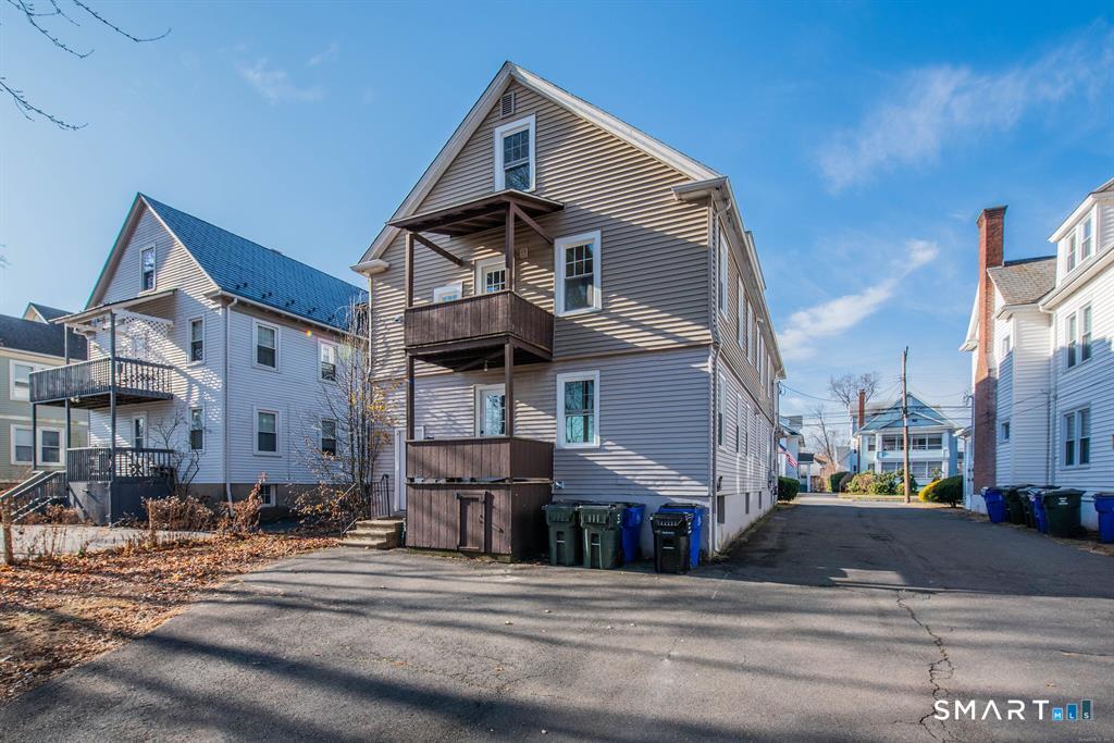 58 Maplewood Avenue West Hartford CT 06119