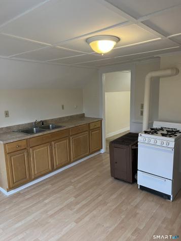 295 Chamberlain Highway Meriden CT 06451