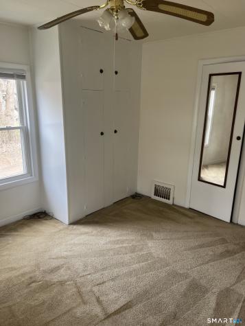 295 Chamberlain Highway Meriden CT 06451