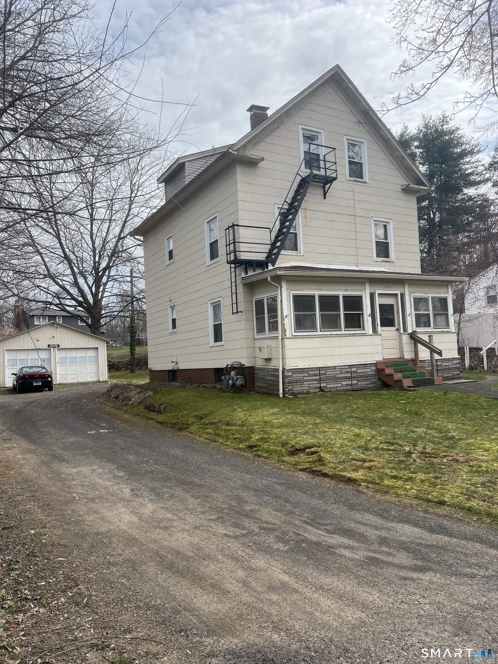 295 Chamberlain Highway Meriden CT 06451